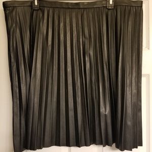 Calvin Klein "leather" pleated skirt